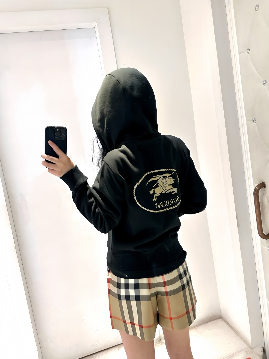 img_30bf4b5b_20251028_o_1j8j9i2jcc2hg9b7amqa11fps5u.jpeg