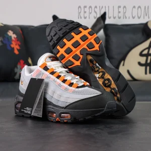 Air Max 95 OG Bright Mandarin outsole and cushioning system display