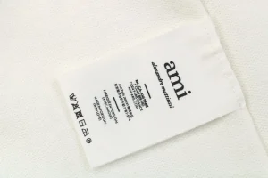 Ami De Cœur Oversized Heart Logo Crewneck Sweater White Wash label