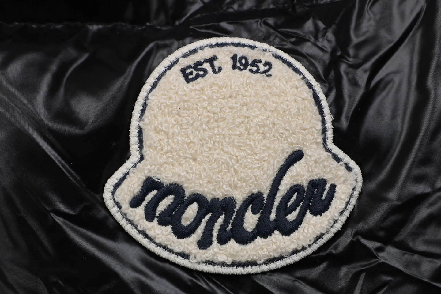 Mxxcler Abbadia Short Quilted Down Jacket #MT-2066 Black Brand label