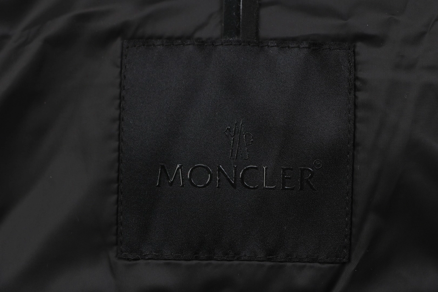 Mxxcler Forez Hooded Down Jacket #MT-518 Black Brand label