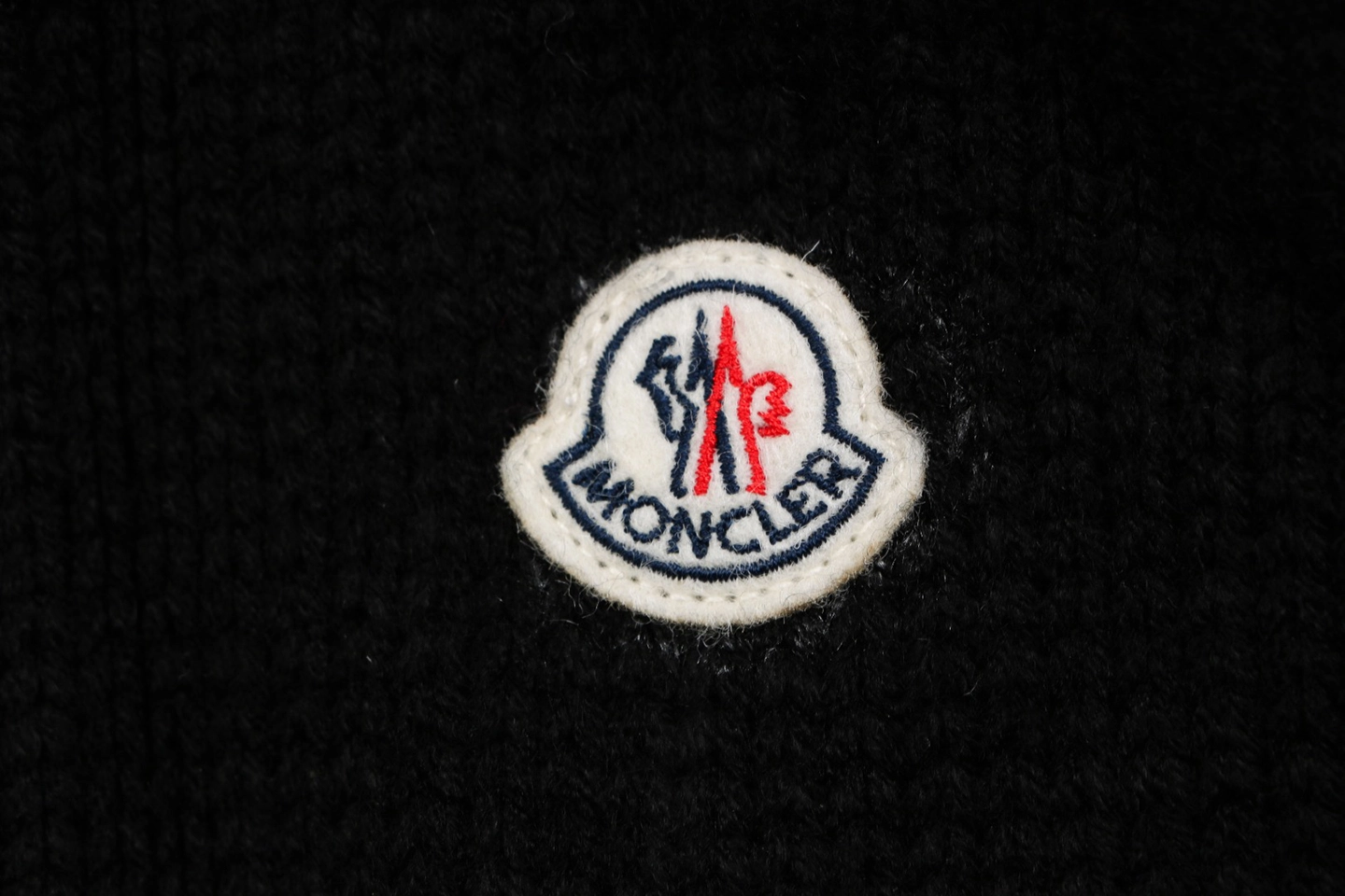Mxxcler Four-Panel Knit Sleeve Down Jacket Black Brand label