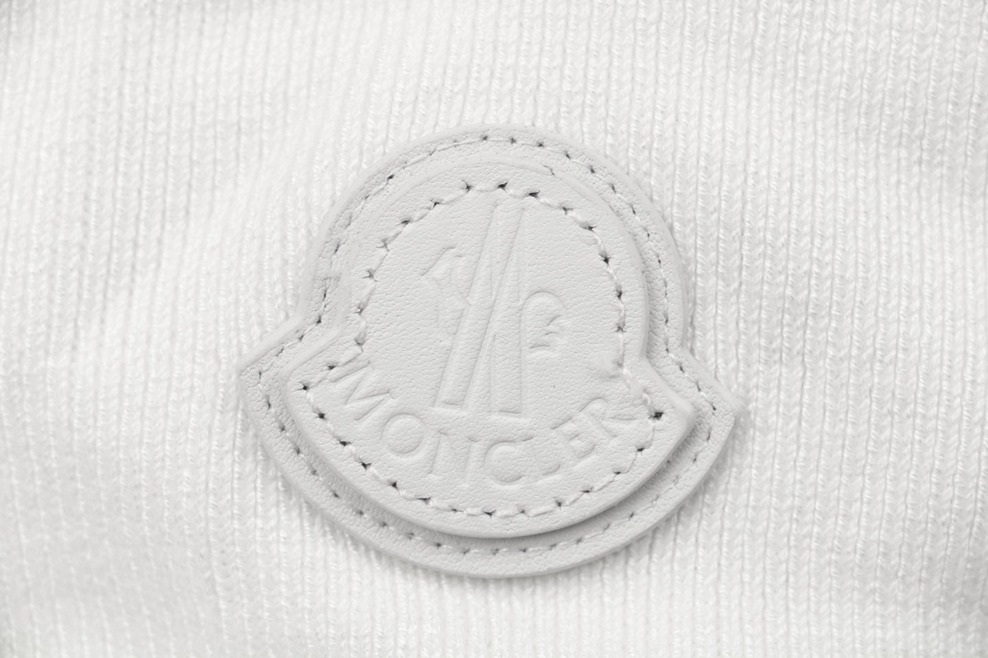 Mxxcler Leather-Trim Pocket Knit Down Jacket White brand label
