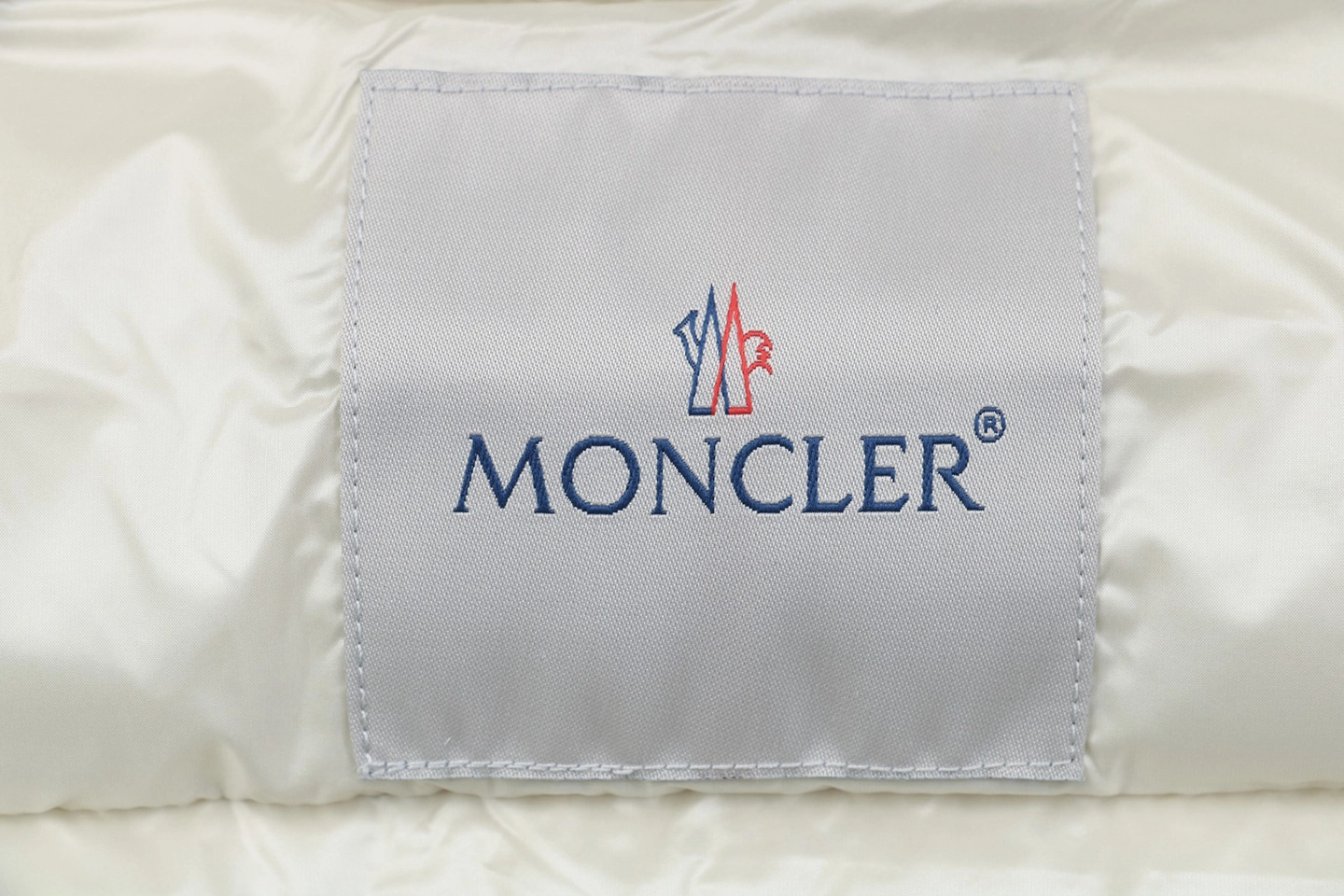Mxxcler Yvoire Velvet Hooded Down Jacket #509 White Brand label