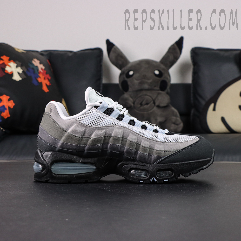 Air Max 95 OG “Blue Tint” side profile with layered gradient design