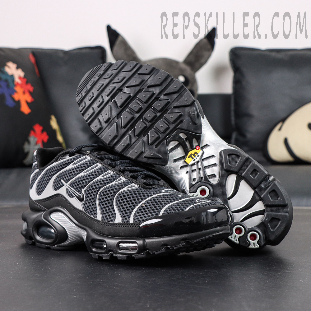 Nike Air Max Plus Premium outsole and TN Air cushioning detail with durable rubber traction