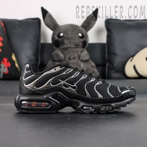 Nike Air Max Plus SE Black Chrome Silver sneakers side profile view