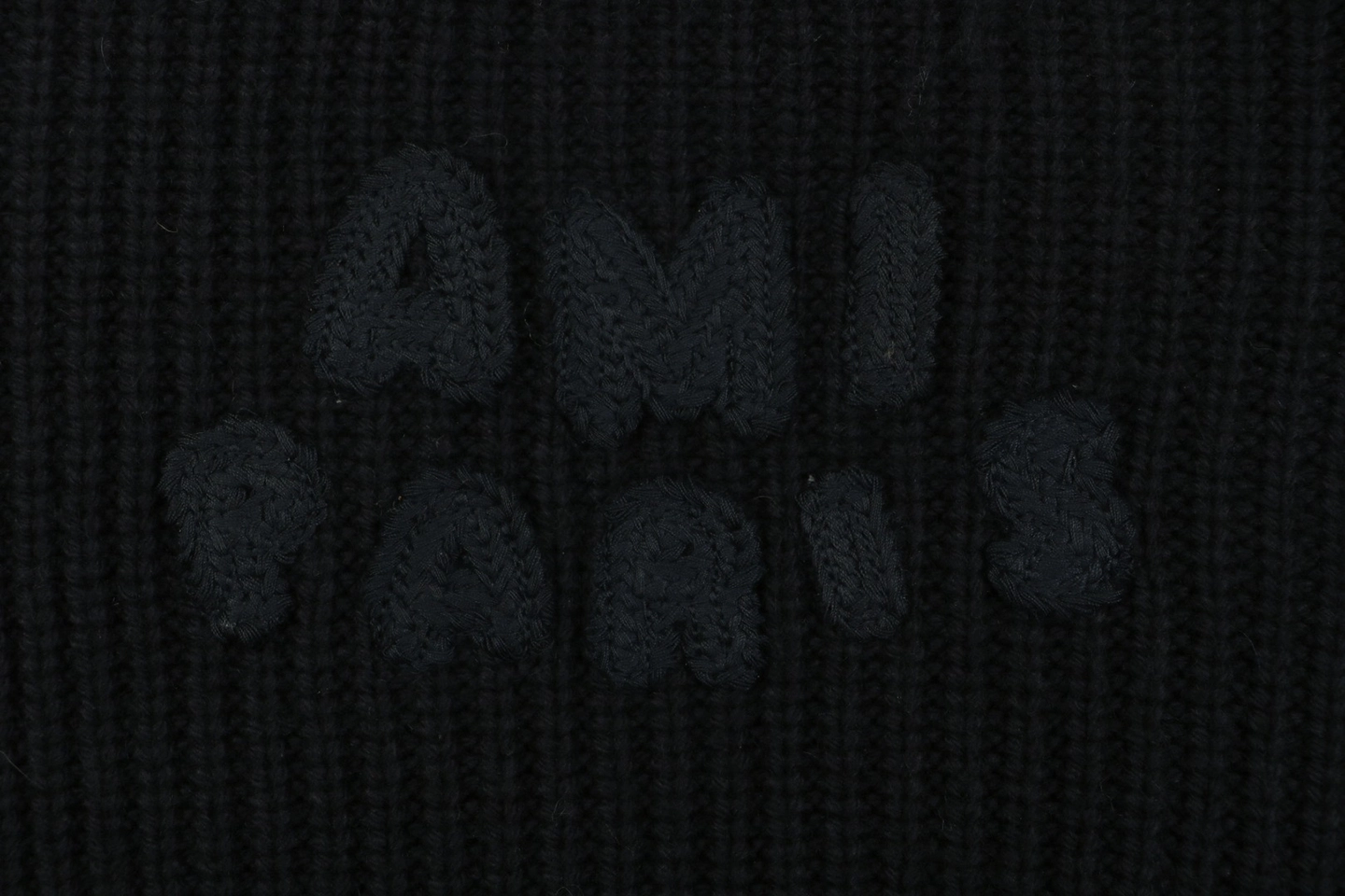 Ami Heart Color-Block Knit Cardigan