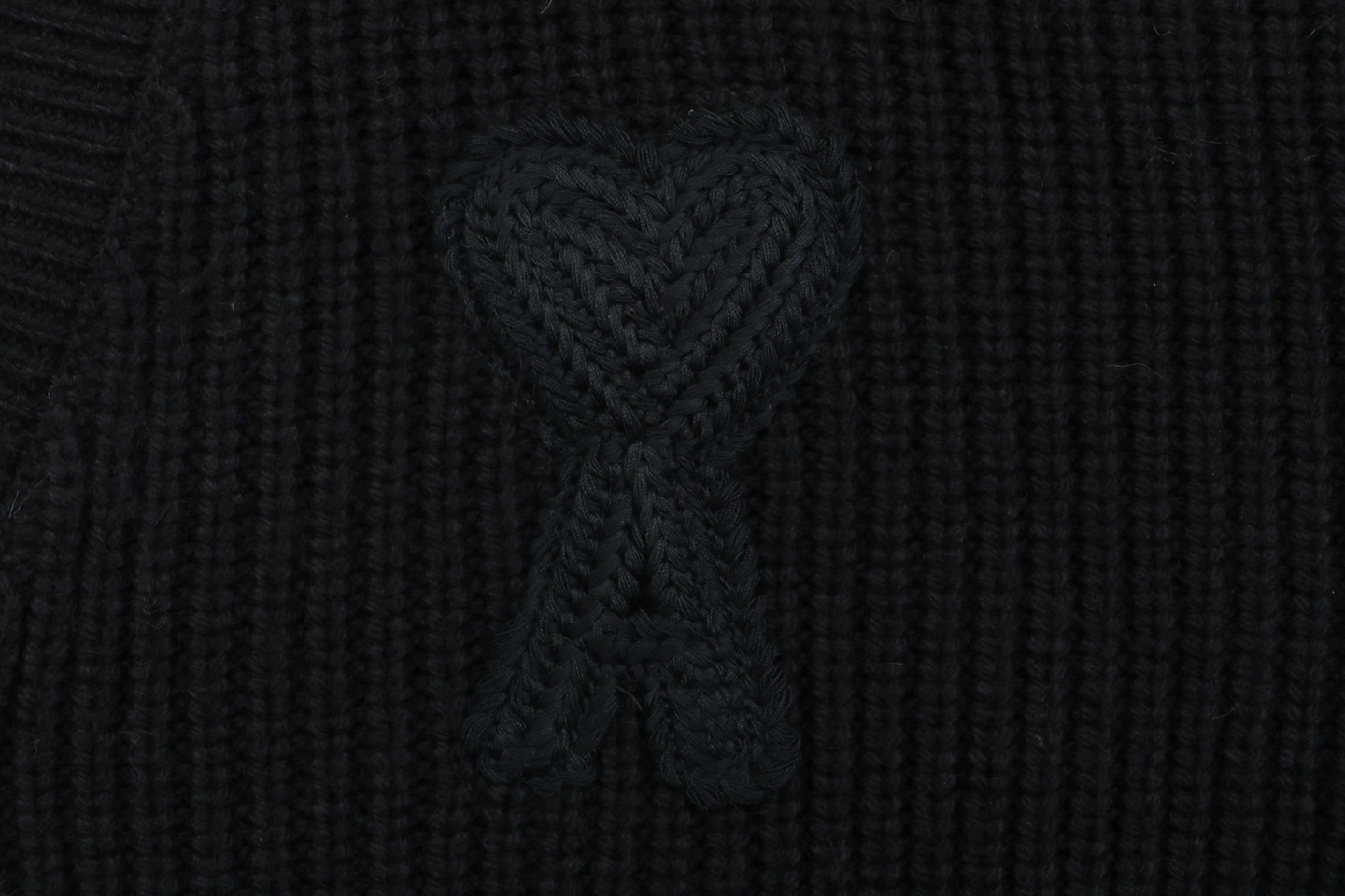 Ami Heart Color-Block Knit Cardigan