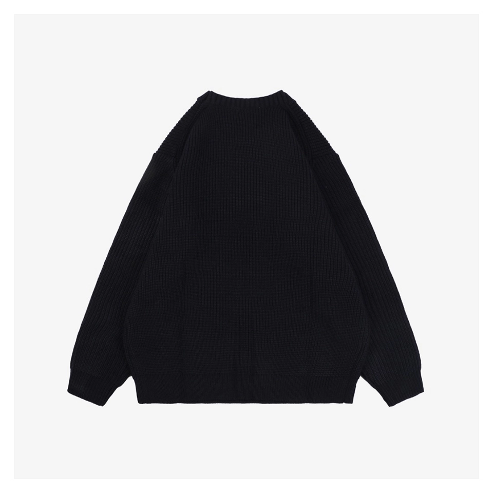 Fendi Logo Crewneck Knit Sweater18.jpeg