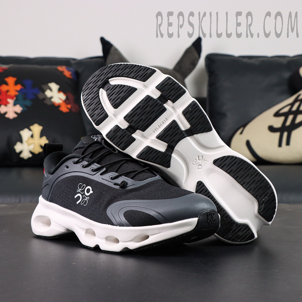 Loewe x ON Cloudsolo Black White sneakers outsole pattern