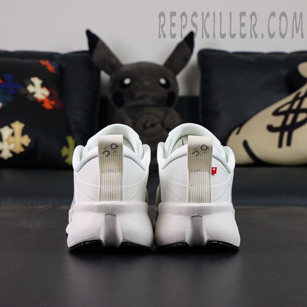 Loewe x ON Cloudsolo 'White Light Grey'9