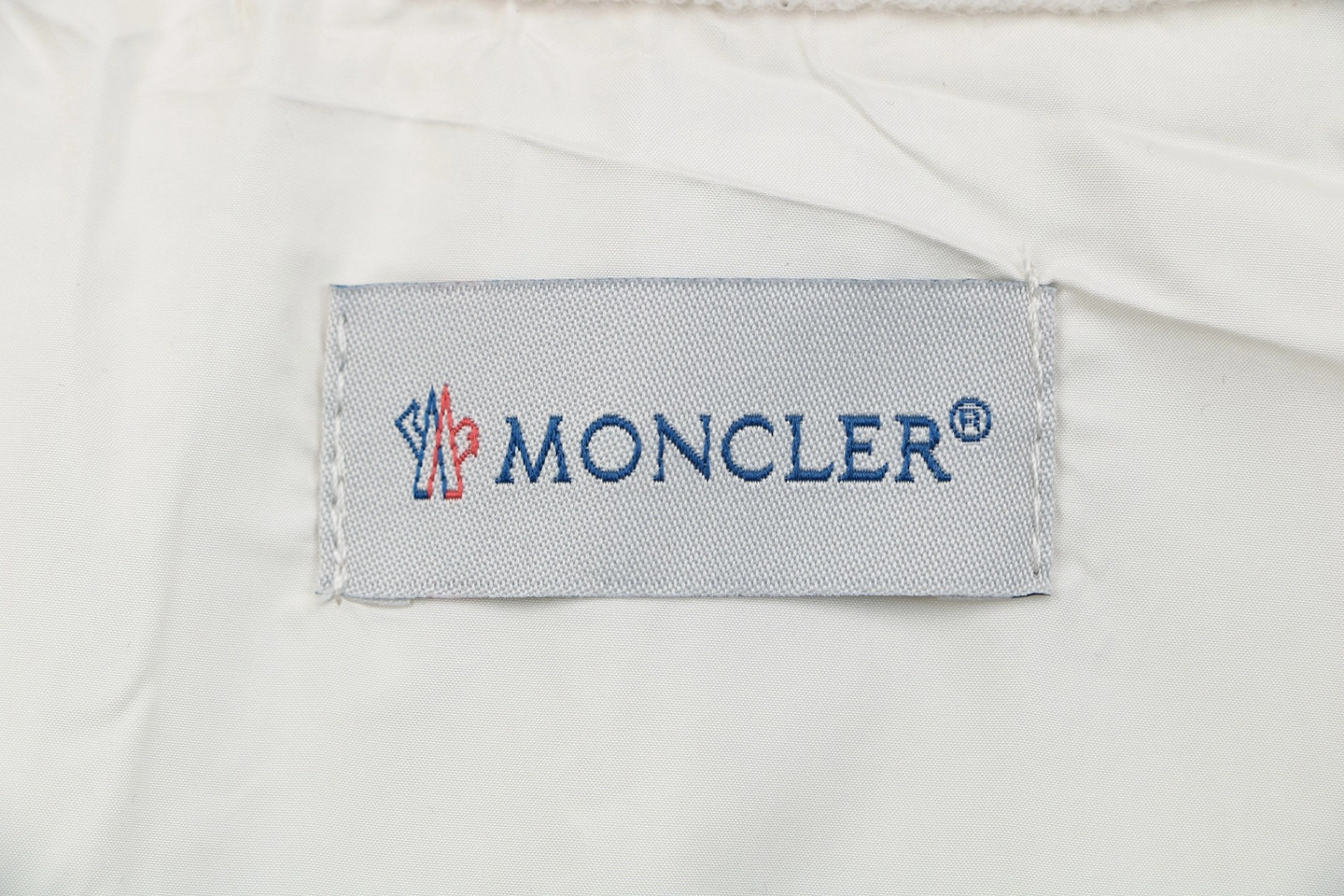 Moncler Quilted Patch Pocket Panelled Down Jacket White Brand label