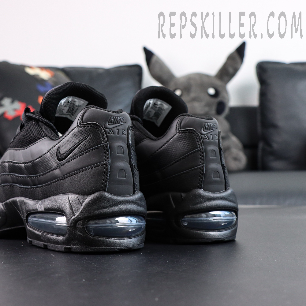Nike Air Max 95 OG Black Anthracite rear view highlighting heel branding and Air cushioning