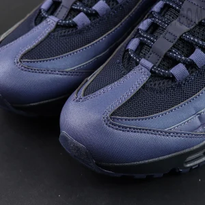 Nike Air Max 95 OG Sanded Purple toe box and upper material detail