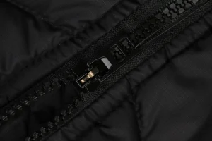Nike Windrunner Diagonal Quilted Hooded Down Jacket Black Zipper puller