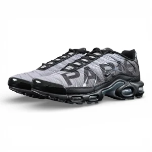 Paris Saint-Germain x Air Max Plus 'Black Particle Grey'