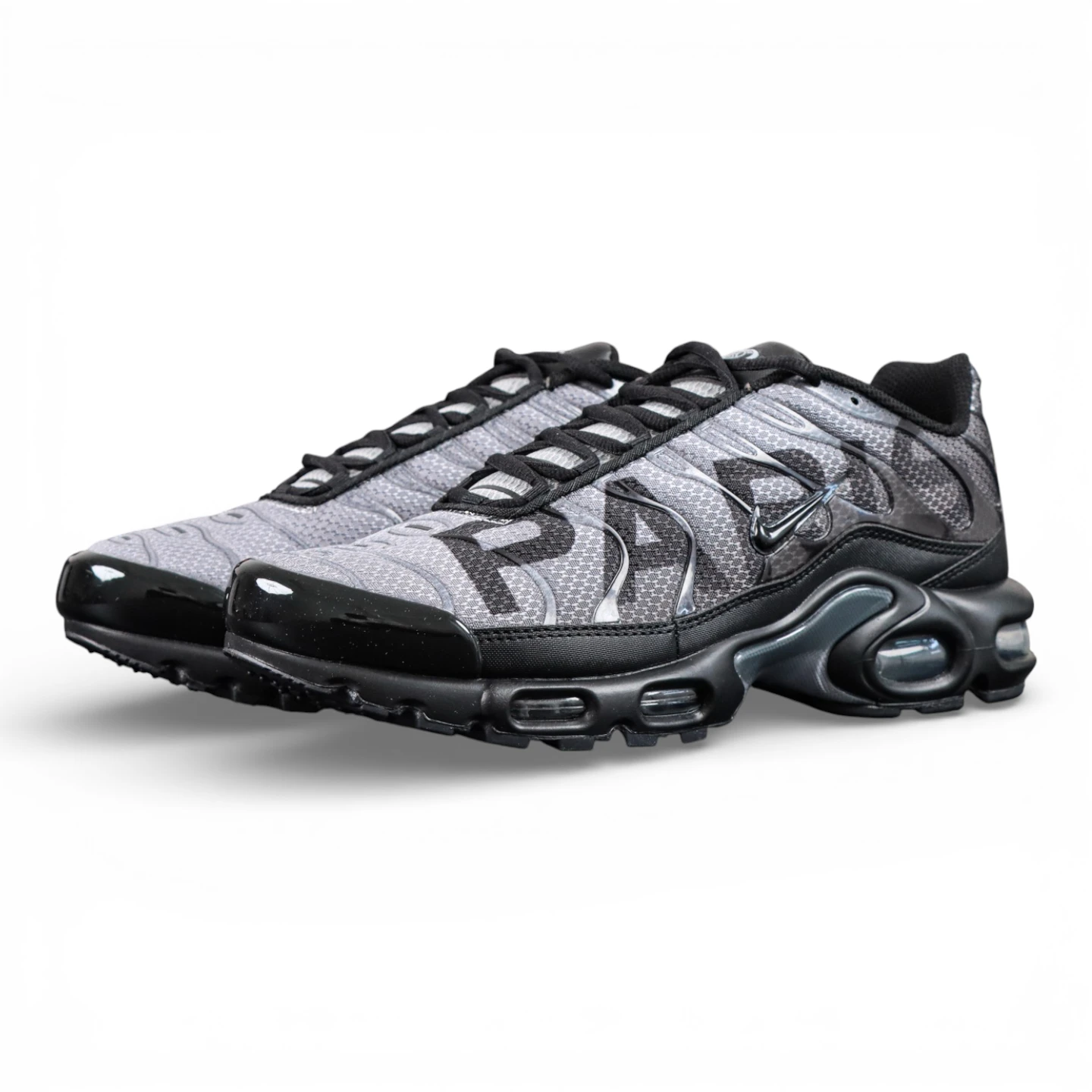 Paris Saint-Germain x Air Max Plus 'Black Particle Grey'