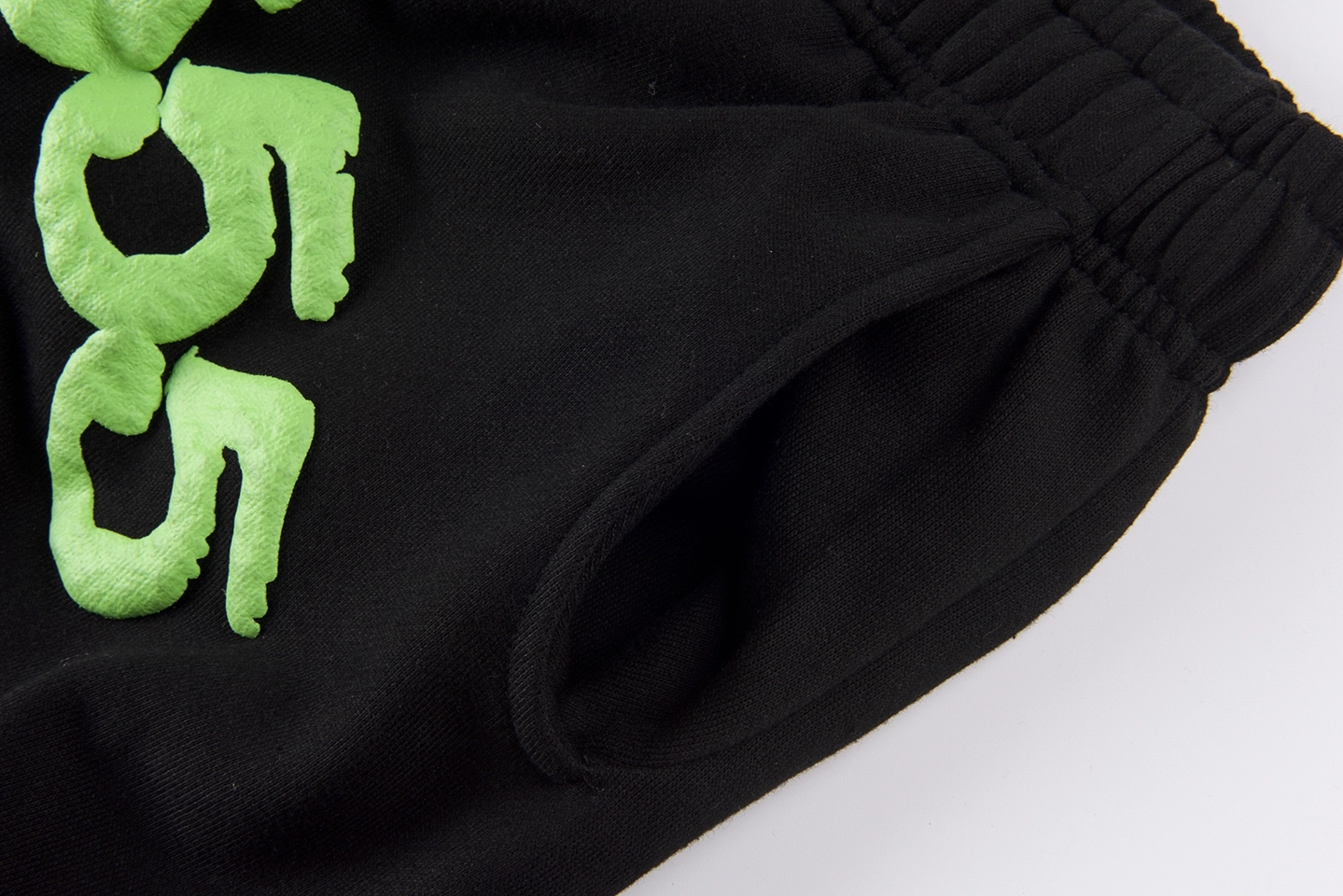 Sp5der 555 Web Flame Graphic Sweatpants3