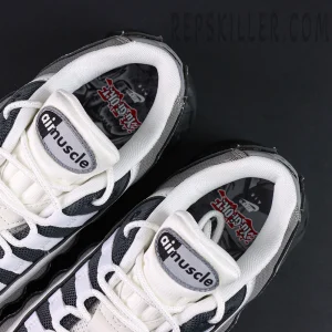 Yu-Gi-Oh! x Nike Air Max Muscle 95 QS 'Jonouchi'9.jpg