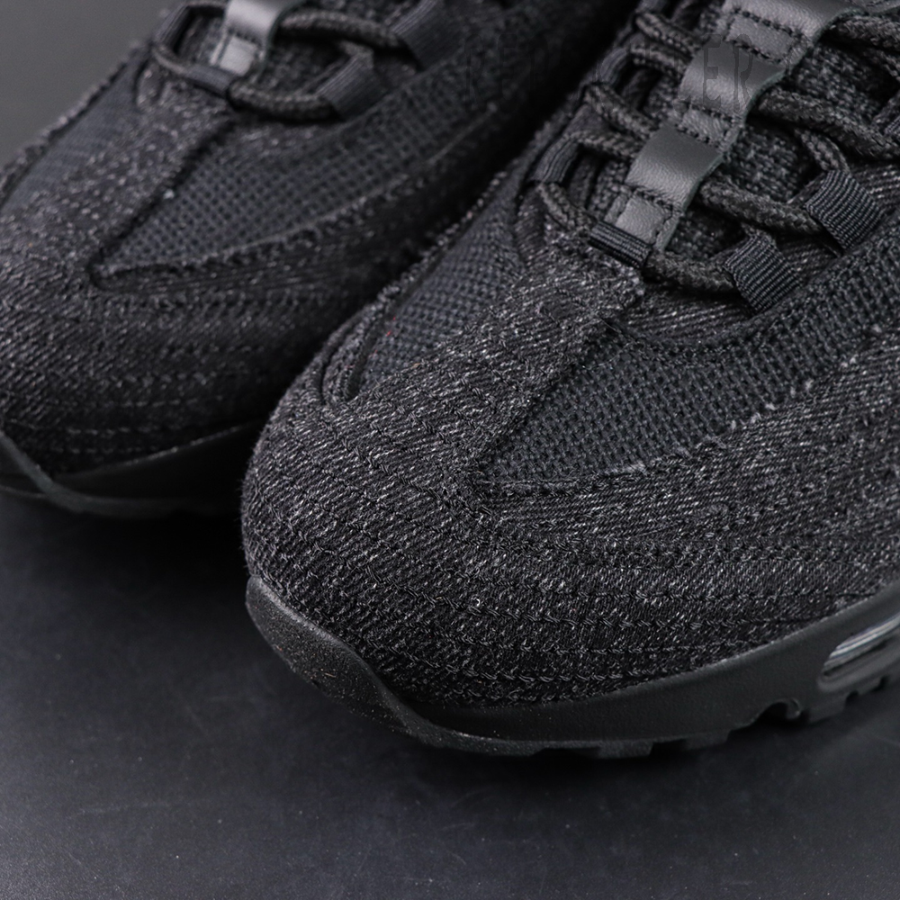 Levi’s x Air Max 95 toe box detail showing denim material and stitching