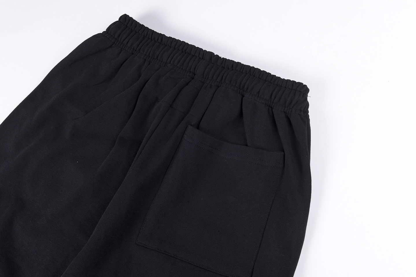 Sp5der Black Flame Logo Graphic Sweatpants1