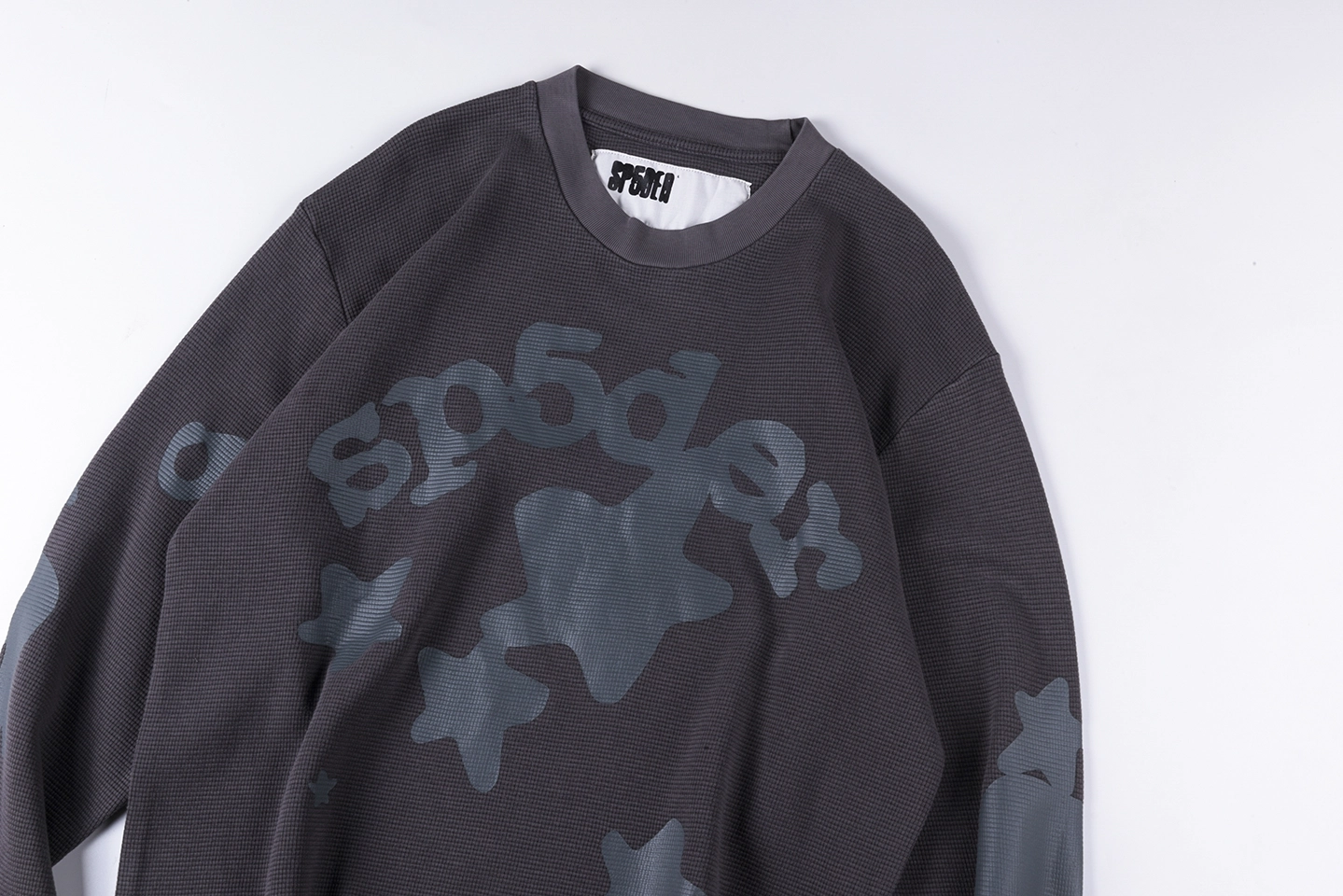 Sp5der Washed Grey Star Graphic Shirt2