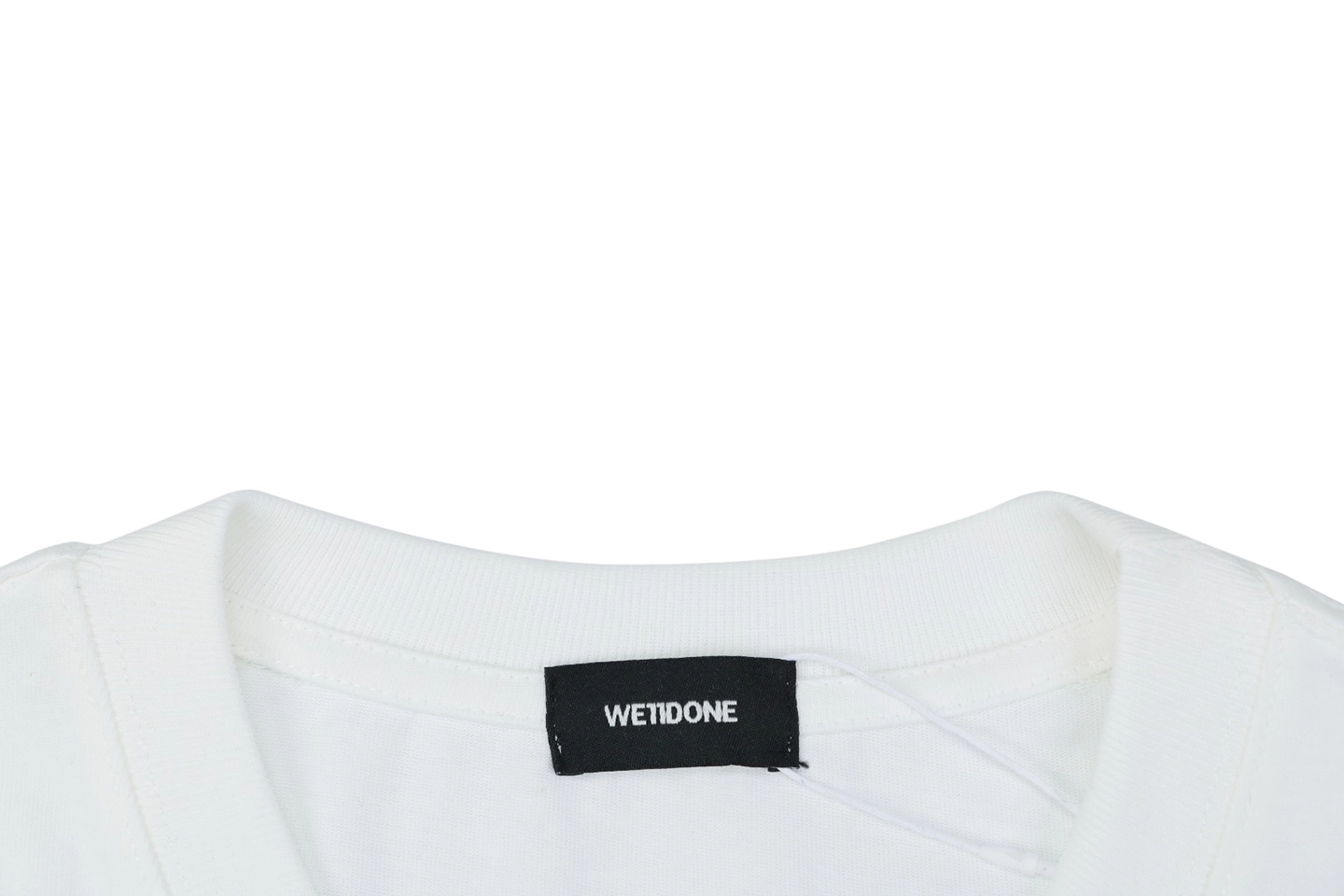 We11done Cross Chain Logo Graphic T-Shirt White Collar