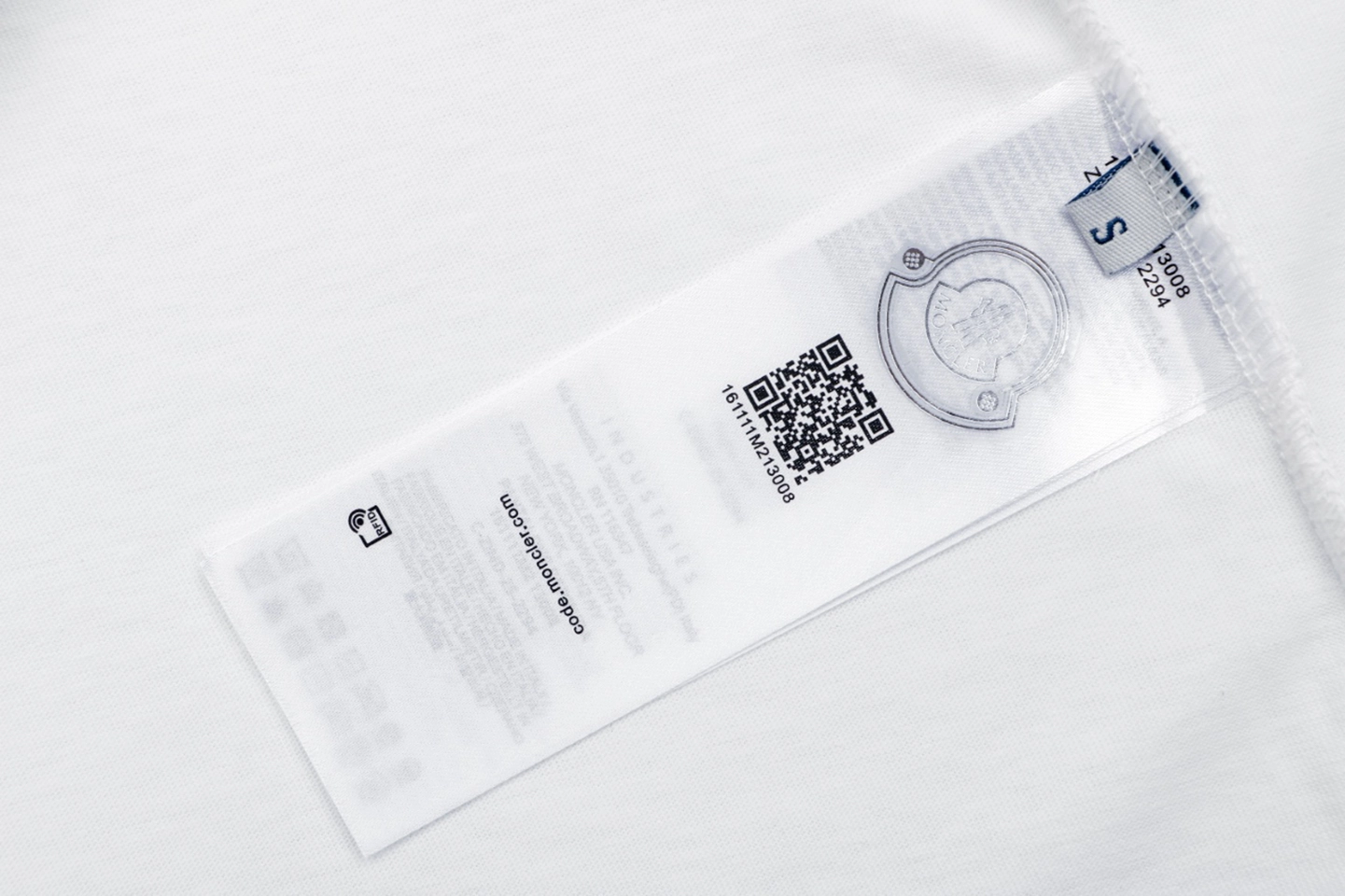 Moncler Distorted Logo Graphic T-Shirt White Wash label