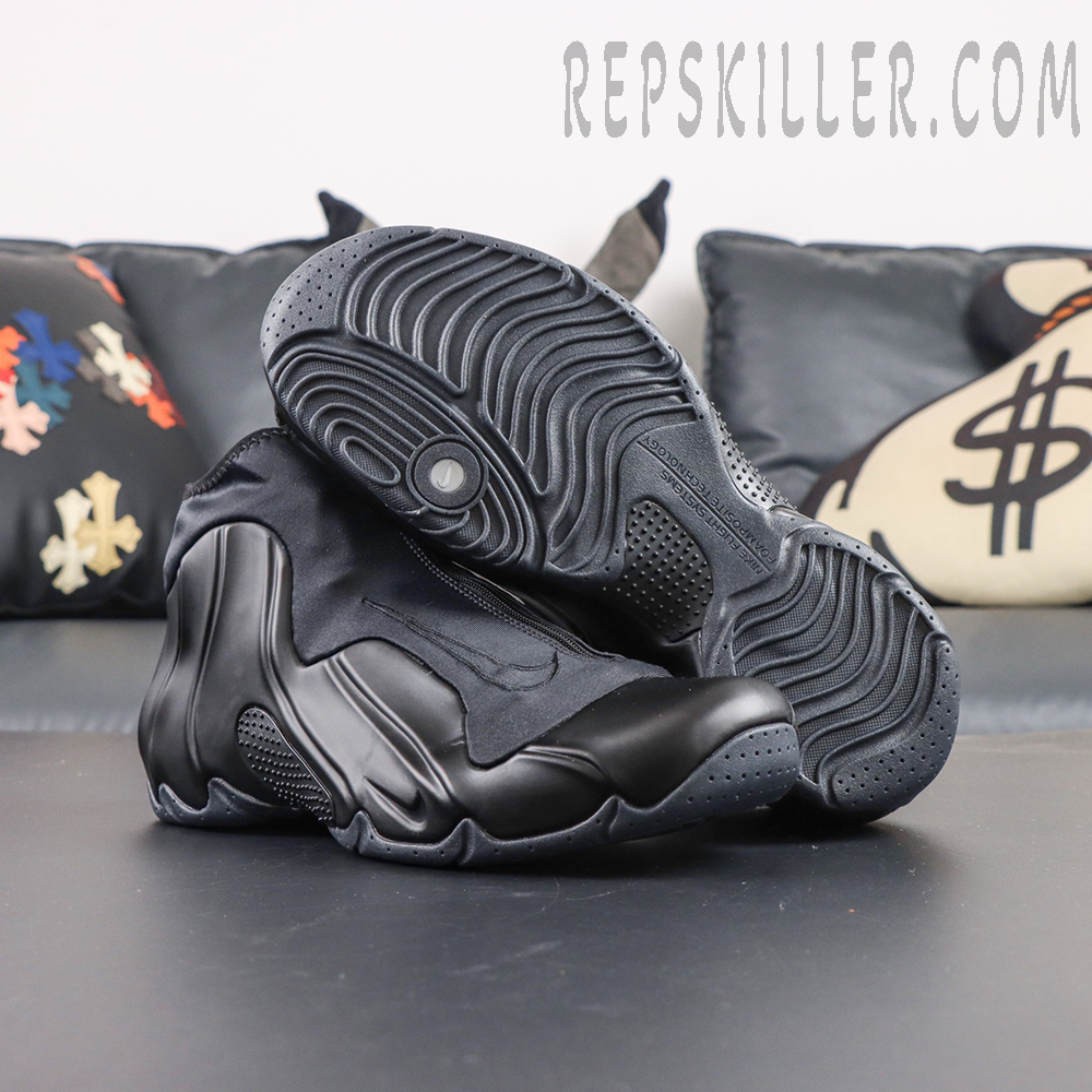 Nike Air Flightposite outsole with wavy traction pattern