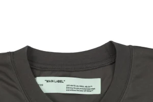OFF-WHITE Arrow Patch Minimal T-Shirt Collar