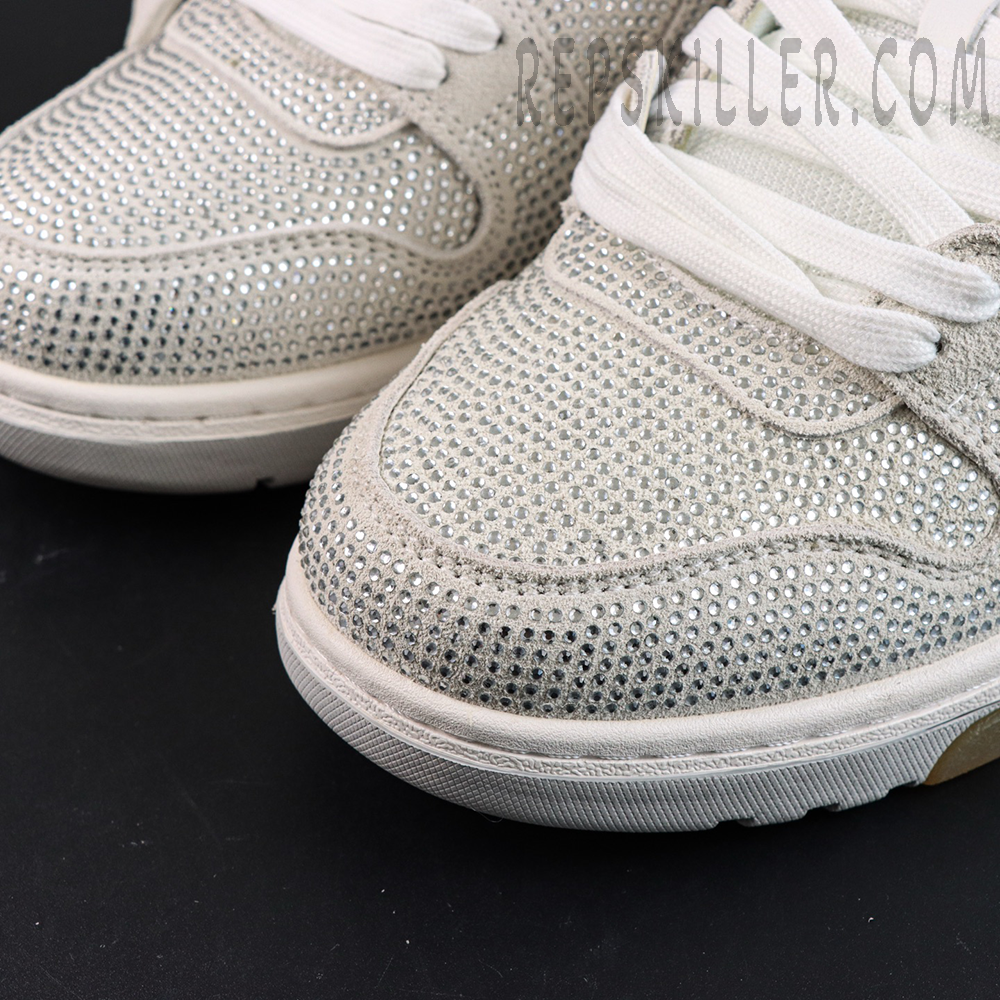 Off-White Out of Office 'White Strass'8.jpg