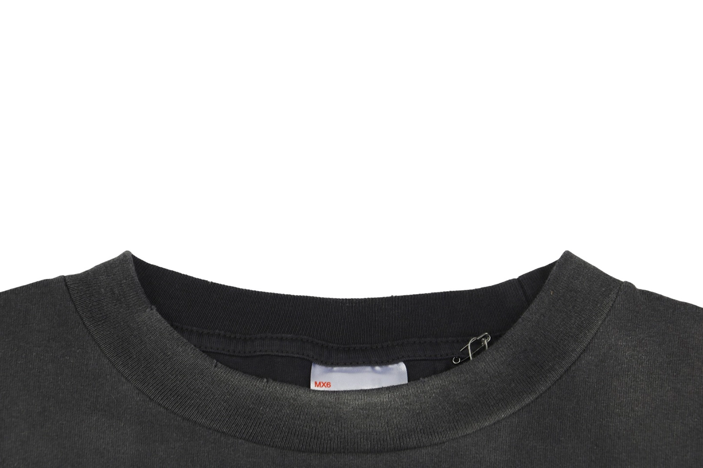 Saint Michael Vintage Friends Graphic T-Shirt Collar