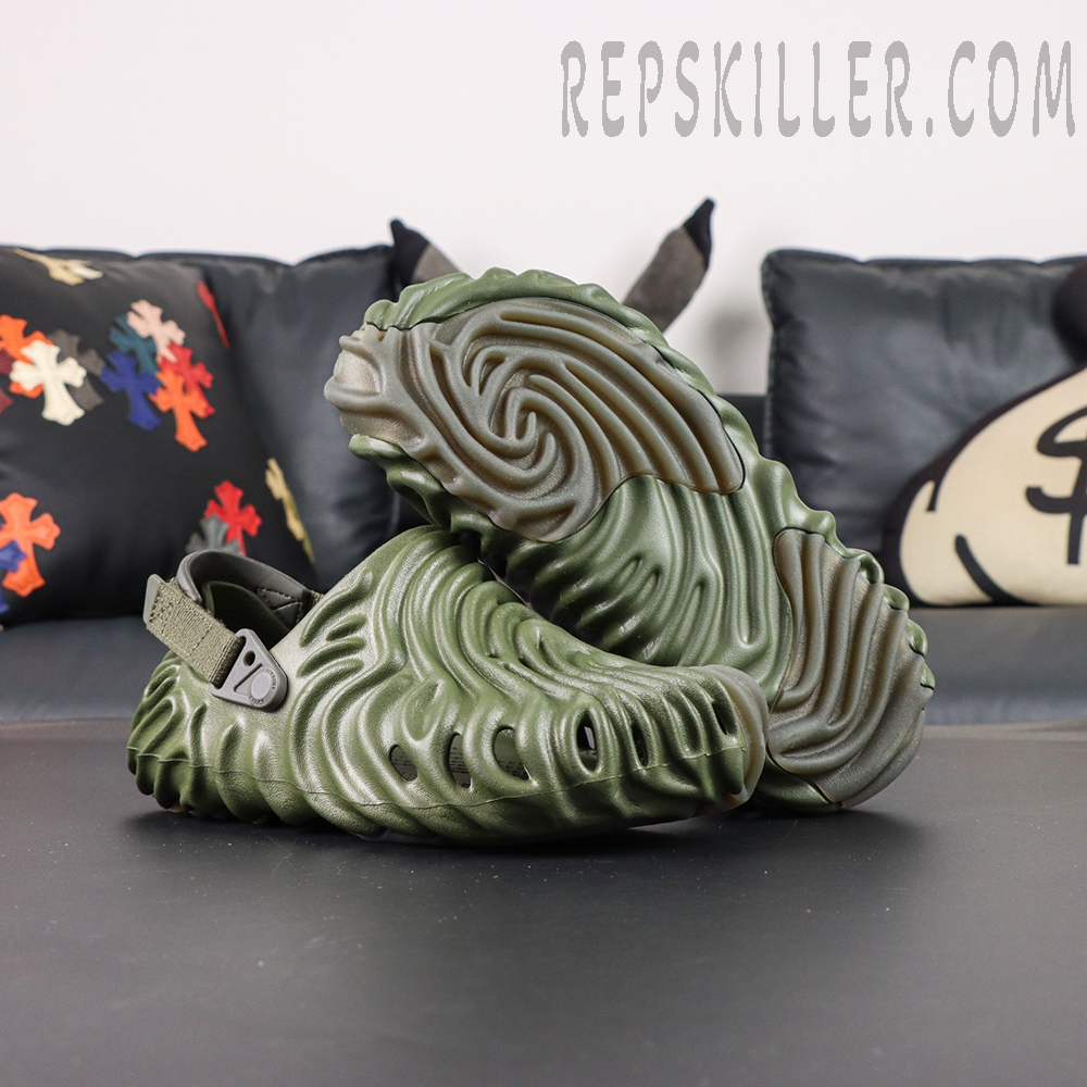 Salehe Bembury x Crocs Pollex Clog 'Cucumber'2