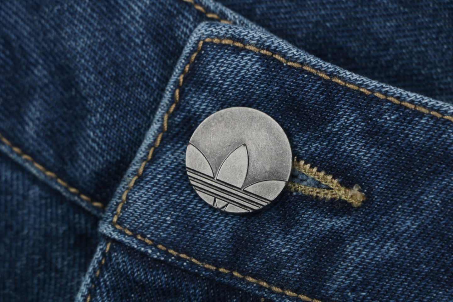 Adidas Originals Three-Stripe Denim Wide-Leg Pants Blue Button