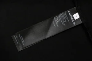 Balenciaga Hem Label Oversized T-Shirt2.jpeg