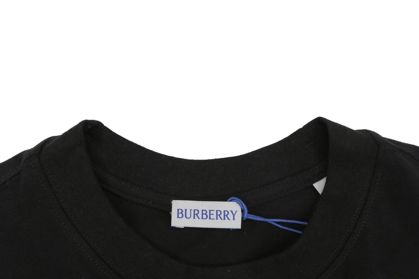 Burberry Equestrian Knight Signature Embroidered T-Shirt Black Collar