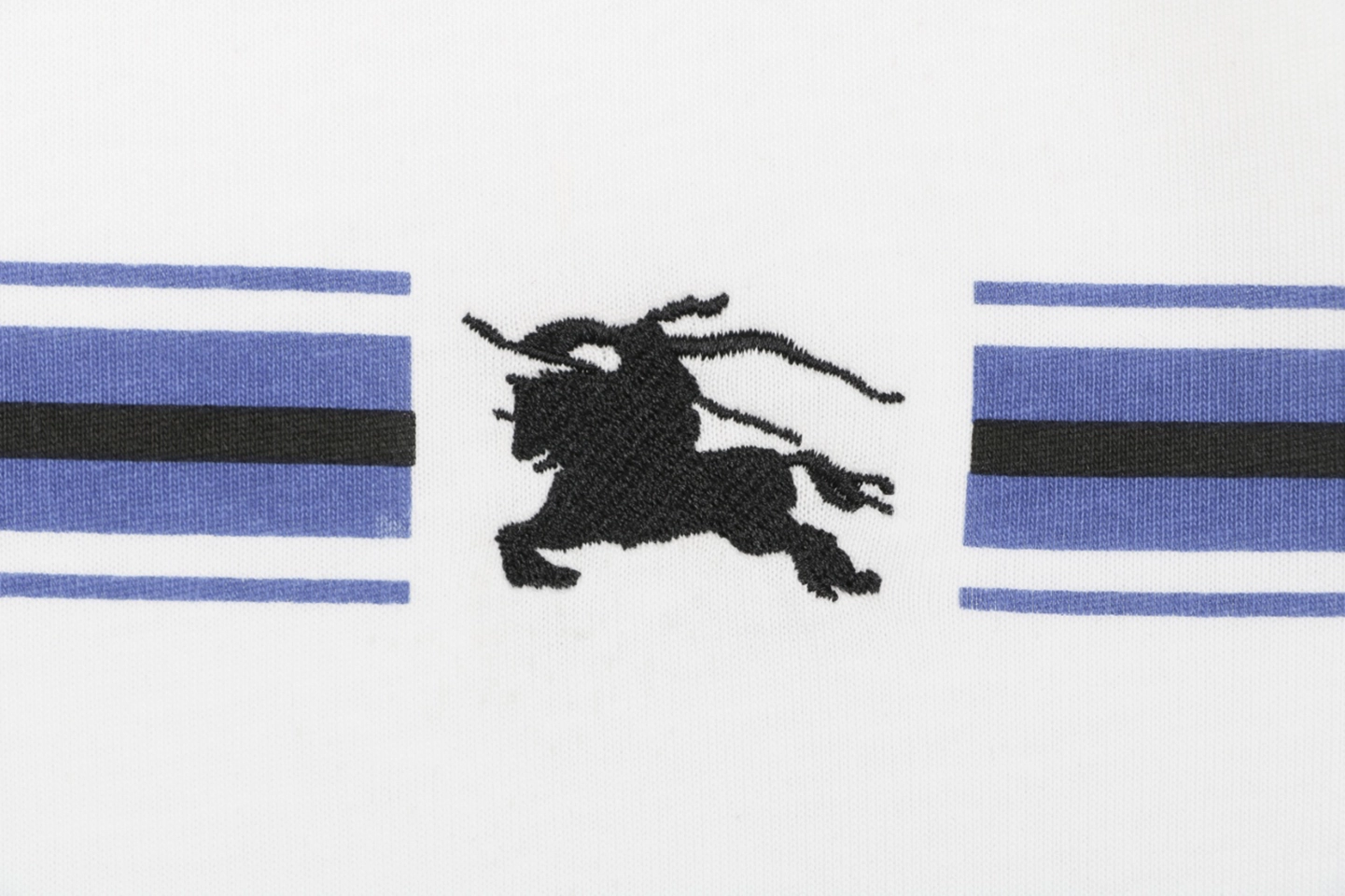 Burberry Stripe Equestrian Knight T-Shirt White Brand