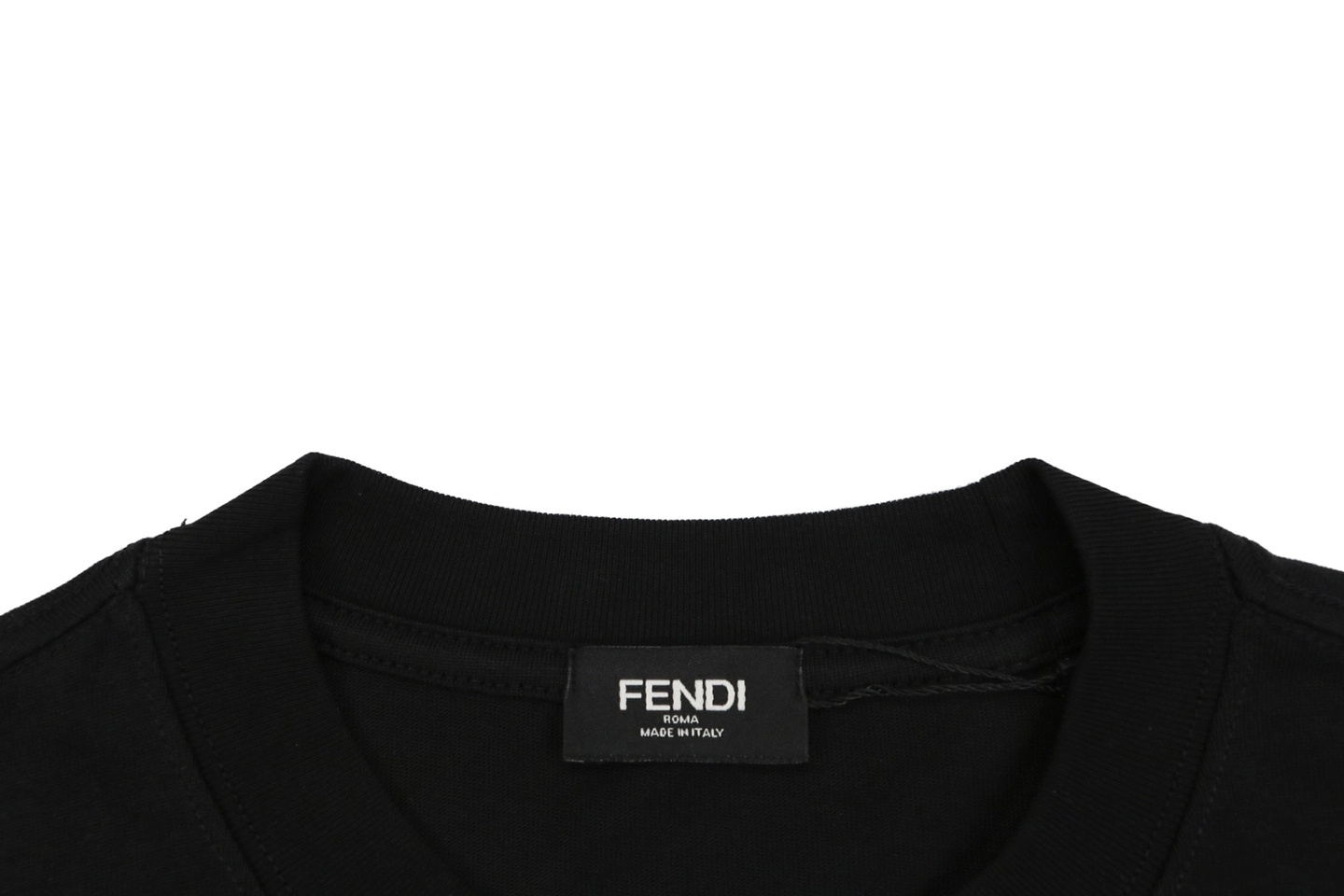 Fendi Multicolor FF Embroidered Heavyweight T-Shirt Black Collar