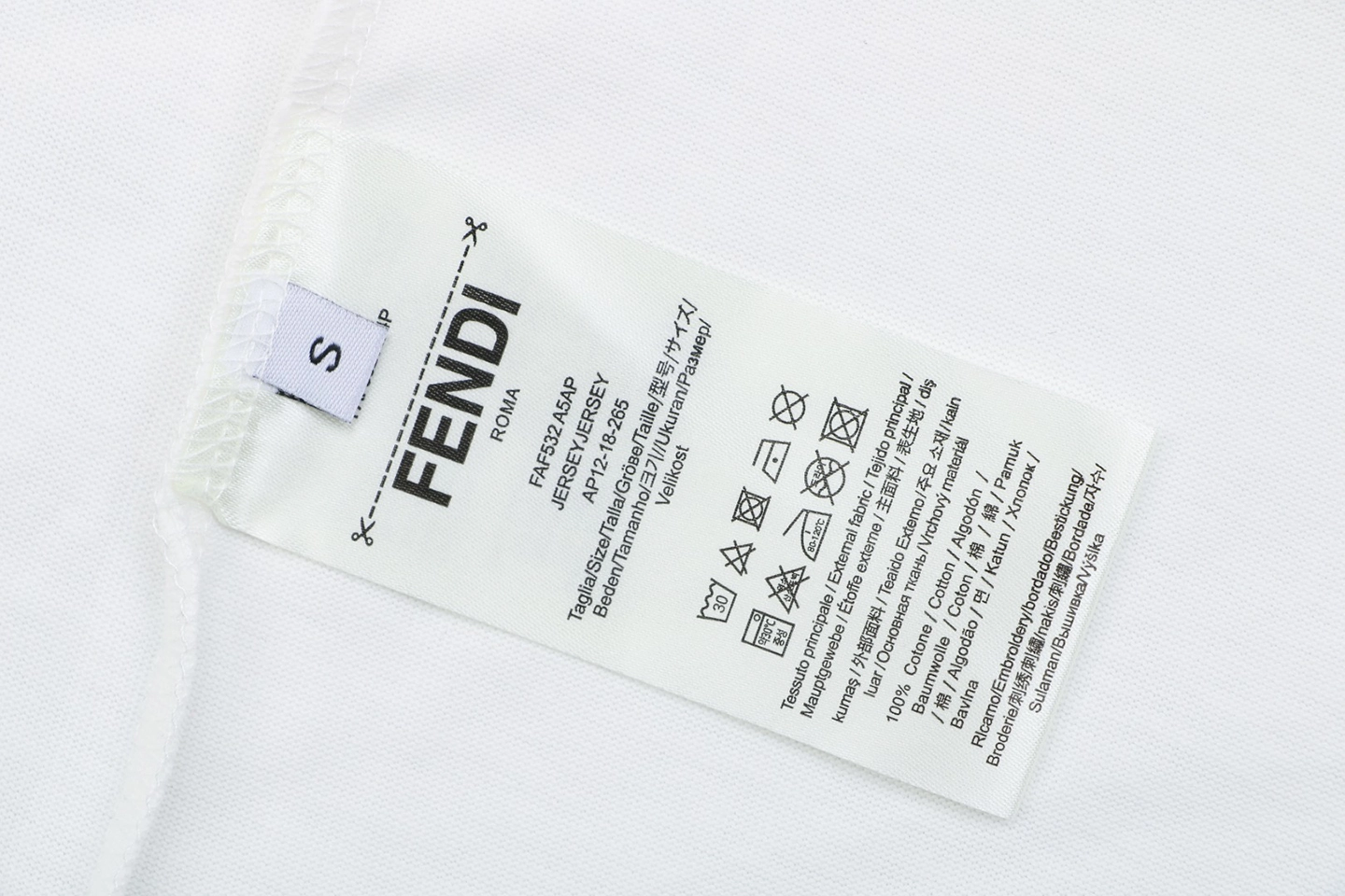 Fendi Multicolor FF Embroidered Heavyweight T-Shirt White Wash label