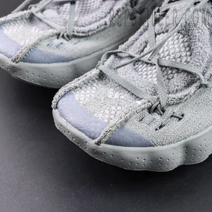 Fragment Design x Nike Mind 002 Flyknit “Particle Grey” toe detail featuring textured grey Flyknit upper and minimalist styling