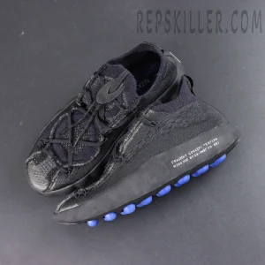 Fragment Design x Nike Mind 002 Flyknit “Black” top-down view with technical lace straps and blue outsole pods