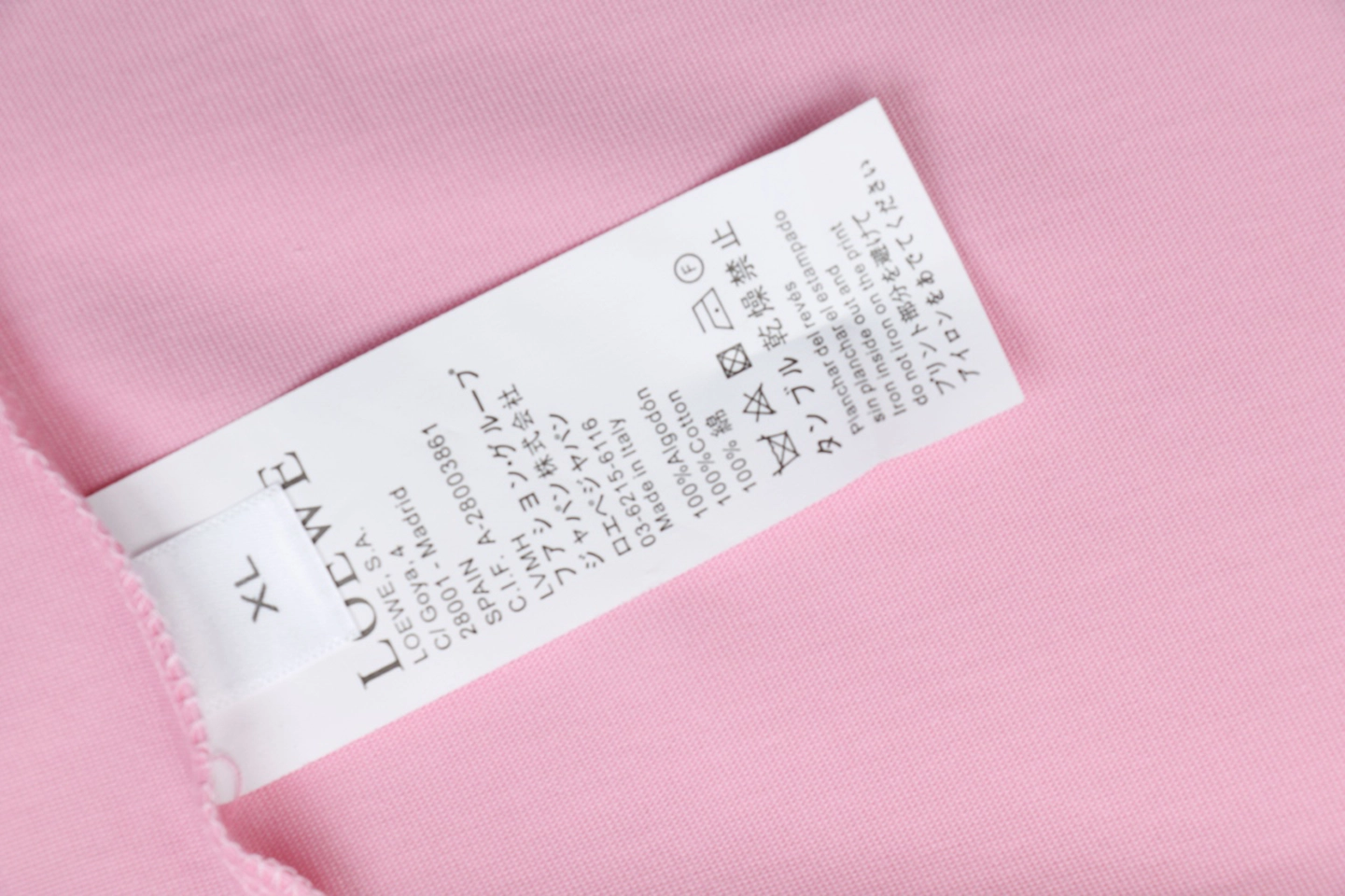 Loewe Anagram Cat Embroidered T-Shirt Pink Wash label