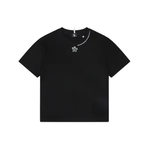 Moncler Collar Logo Minimal T-Shirt Black Front view