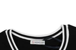 Moncler MonDuck Embroidered T-Shirt Black Collar