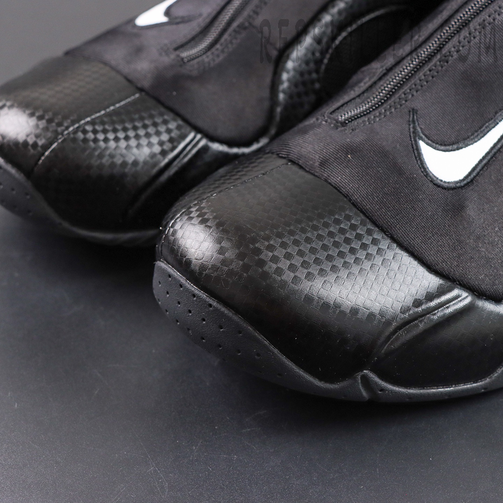 Nike Air Flightposite “Carbon Fiber” toe box detail with carbon fiber texture and molded design