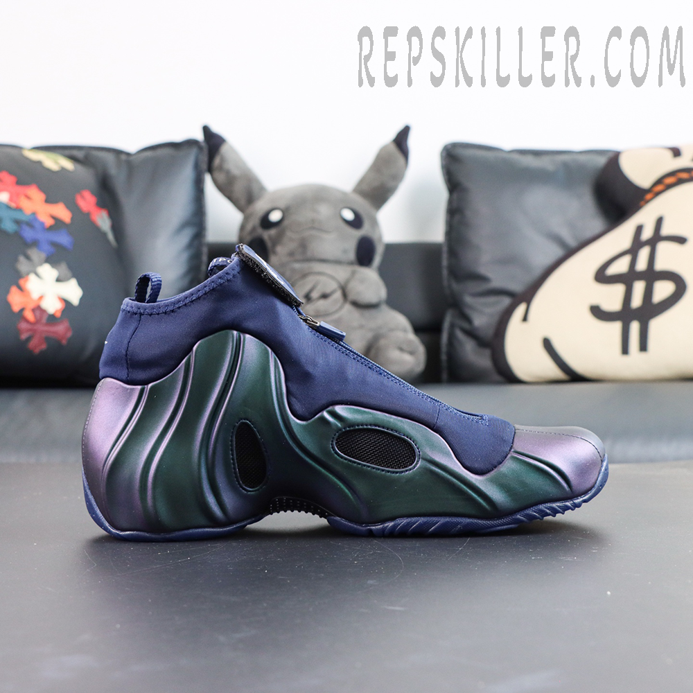 Nike Air Flightposite “Jason Kidd - Mavericks” 2025 lateral profile with futuristic iridescent shell design