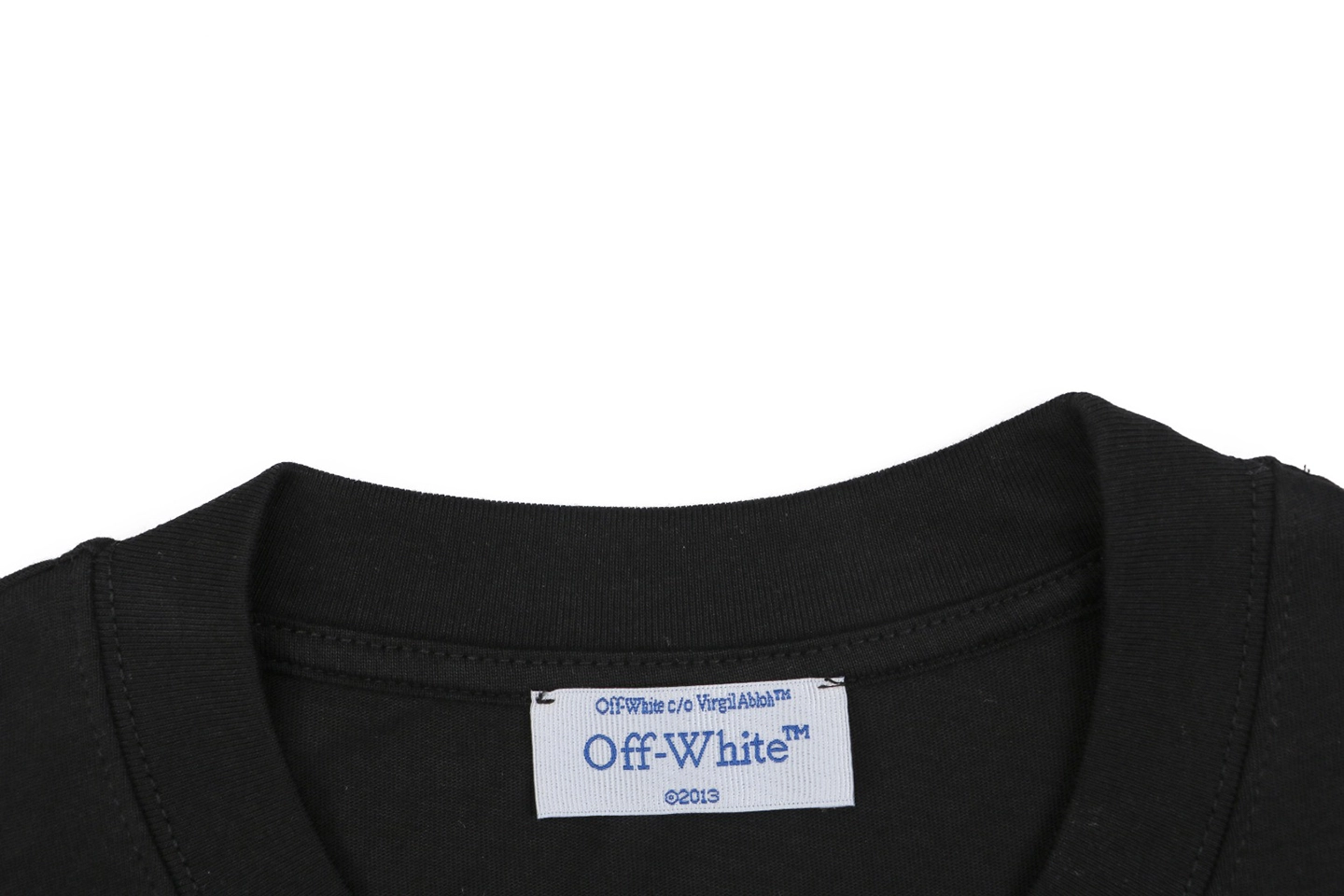 OFF-WHITE Cherry Blossom Arrow Print T-Shirt Black Collar