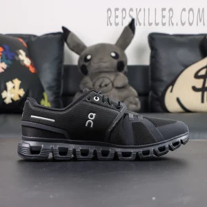ON Cloud 6 'Triple Black'4