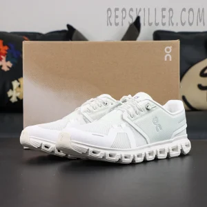 ON Cloud 6 'Triple White'